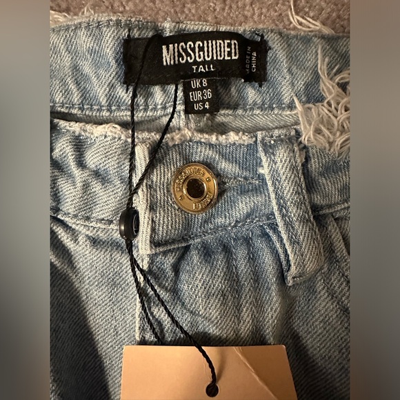 Missguided Denim Tall Riot Highwaisted Mom Jeans - NWT size 4. - Picture 8 of 9
